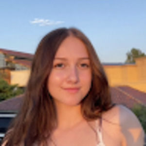 Meet your Posher, Layla